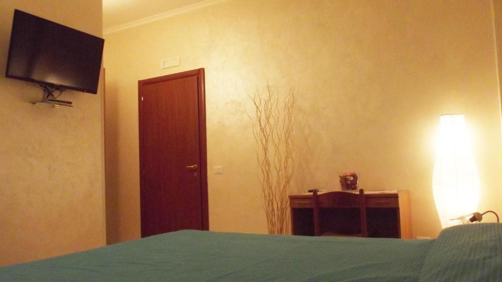 Guest house Holiday And